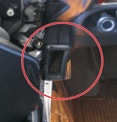 Linker Gummi für Lüftungskanal in Tür - Mercedes SL SLC 107