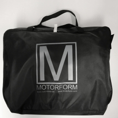 Black-Series Indoor Ganzgarage Mercedes 250S-300SEL W108 W109