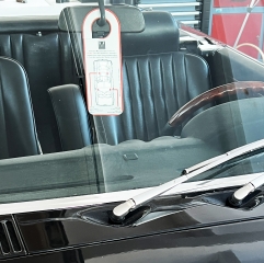 Hinweiskarte Hebebühne für Rückspiegel Mercedes SL SLC 107