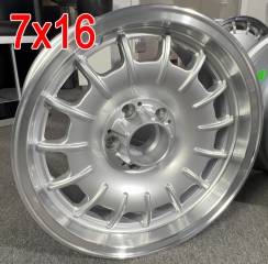 Aftermarket Barock wheel rim 7x16 H2 ET11 polished