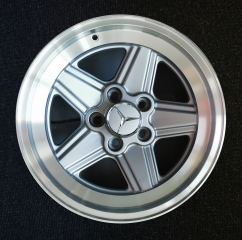 4 orig. Nabenkappen zu 8x16 H2 ET11 Penta Design Felgen