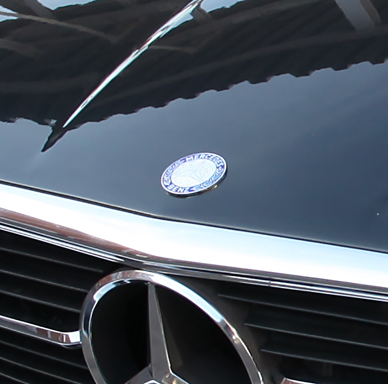 Firmenzeichen Hauben Emblem Mercedes SL SLC 107 - Motorform-Shop